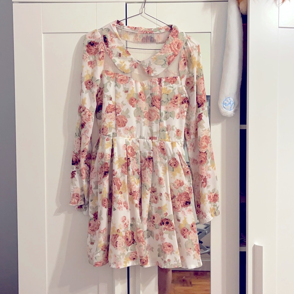 Liz Lisa Floral long sleeve dress